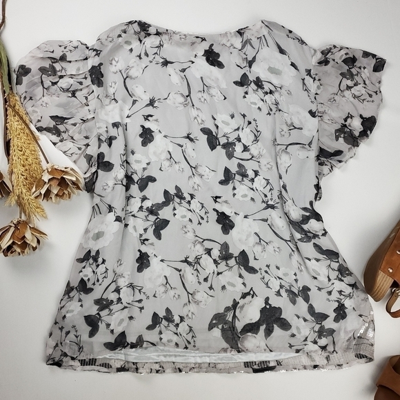 🔴 Badgley Mischka Sequined Grey Silver Floral Top XL - Picture 9 of 15